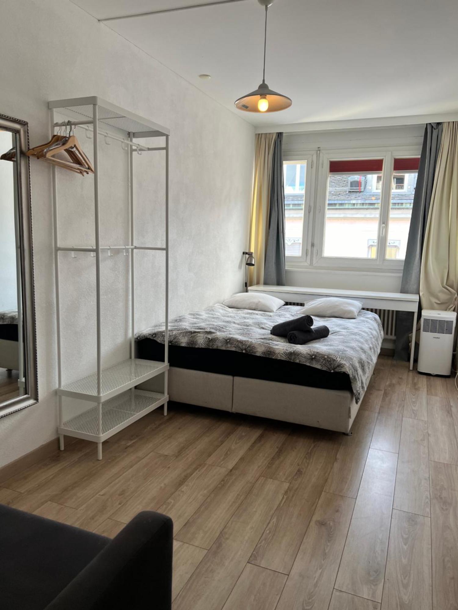 Cool & Central 2 Bedroom In Heart Of Eaux-Vives Genf Kültér fotó