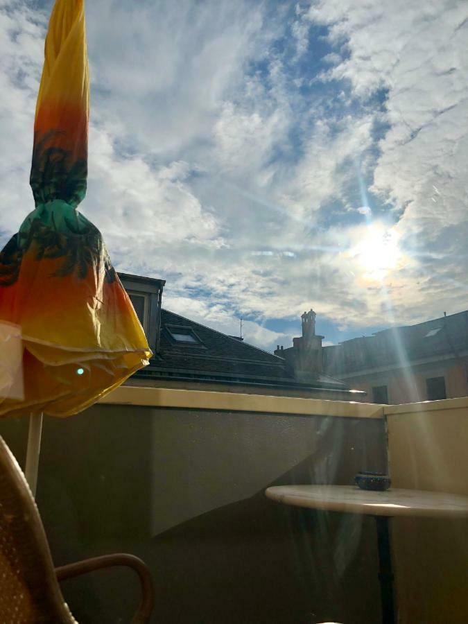 Cool & Central 2 Bedroom In Heart Of Eaux-Vives Genf Kültér fotó