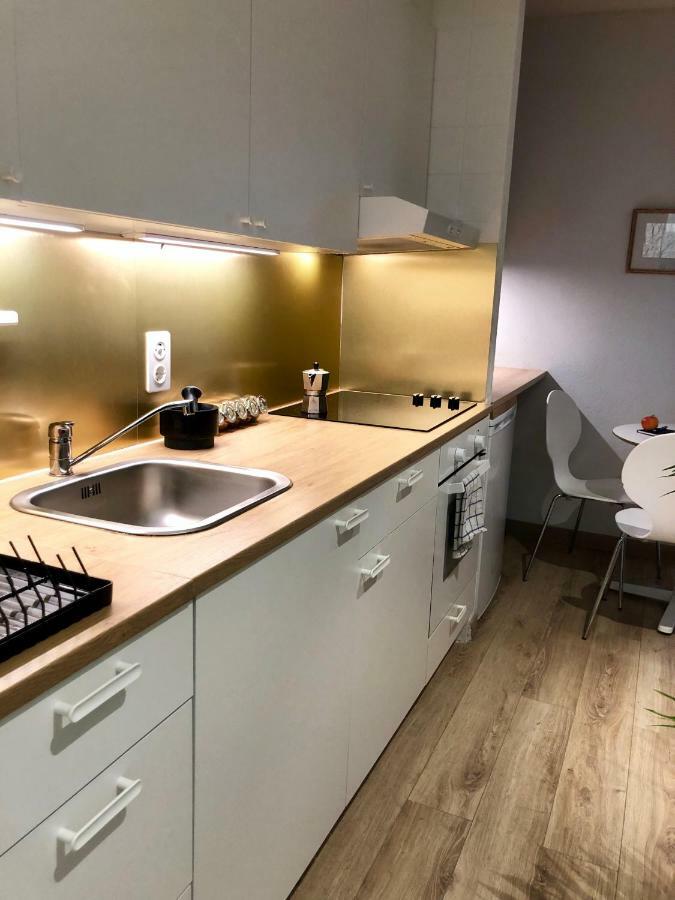 Cool & Central 2 Bedroom In Heart Of Eaux-Vives Genf Kültér fotó